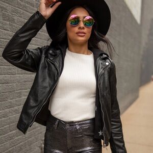 Mauritius Duffy Leather Jacket w/ Removable Insert. NWT!